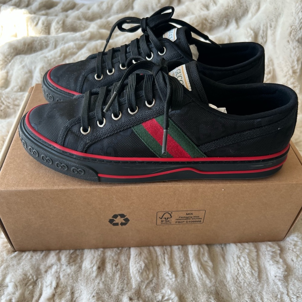 Gucci Off the Grid Sneakers